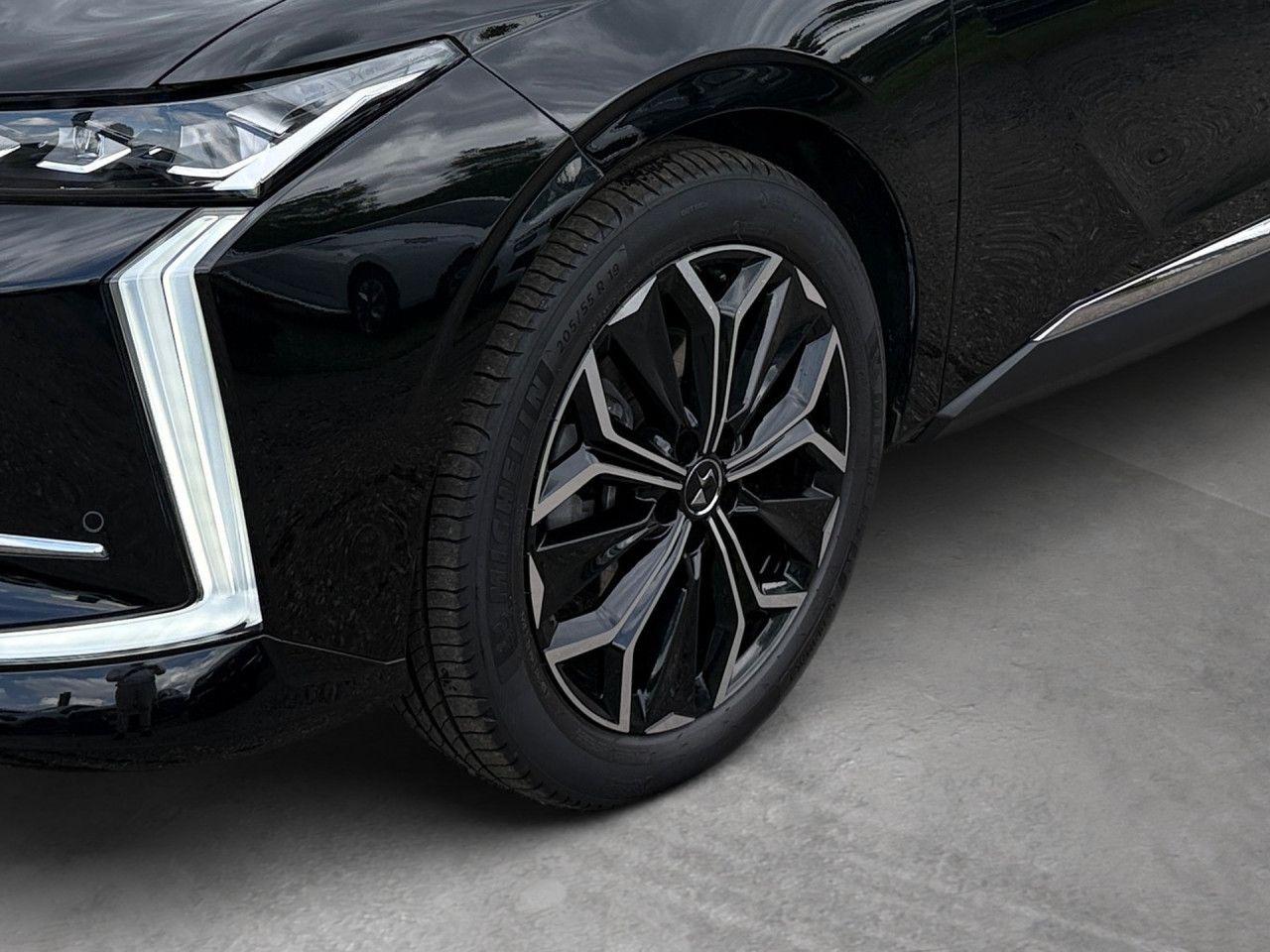 DS Automobiles DS4 PureTech 130 RIVOLI HUD KAMERA NAVI