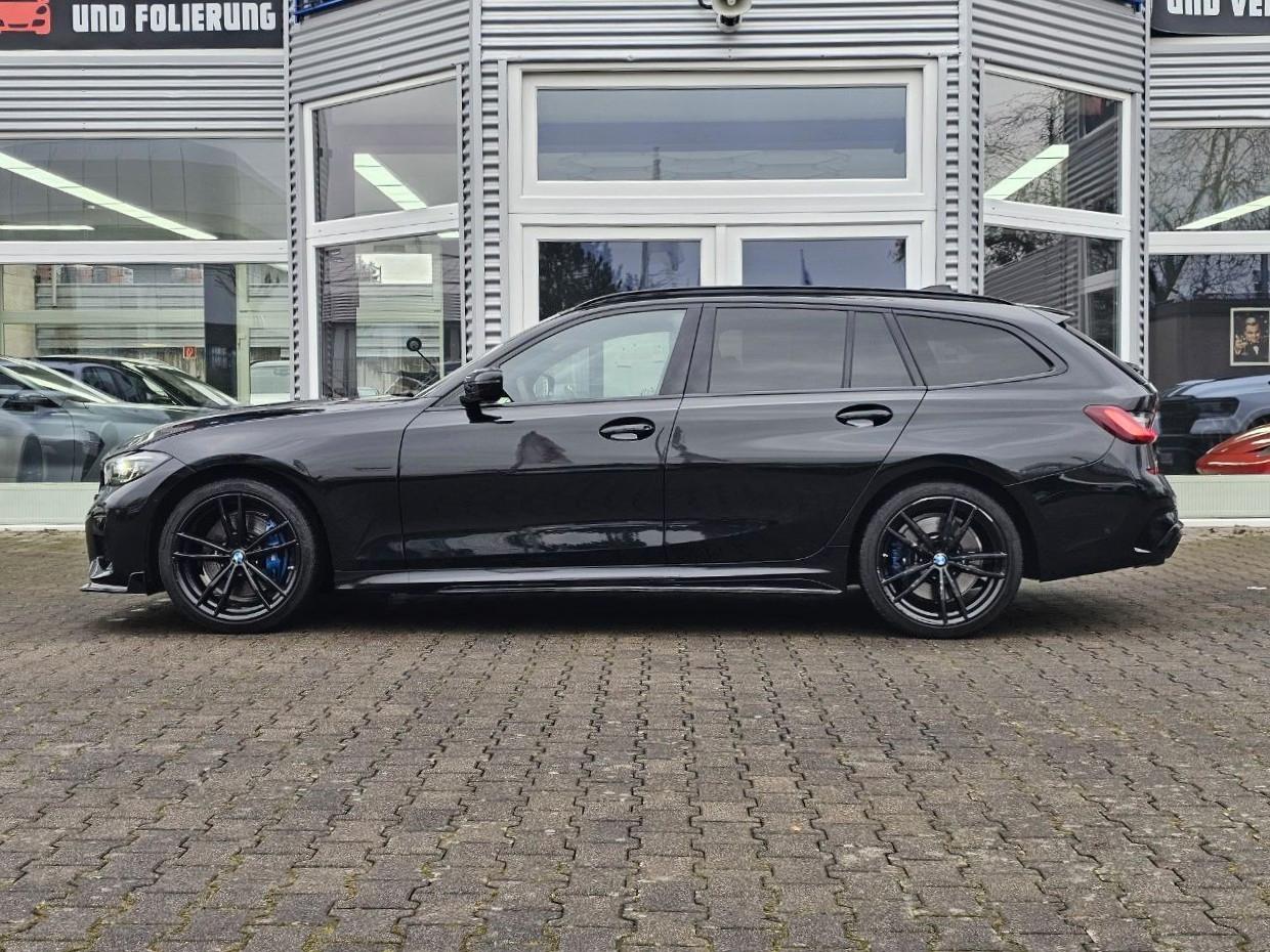 BMW M340i xDrive Touring