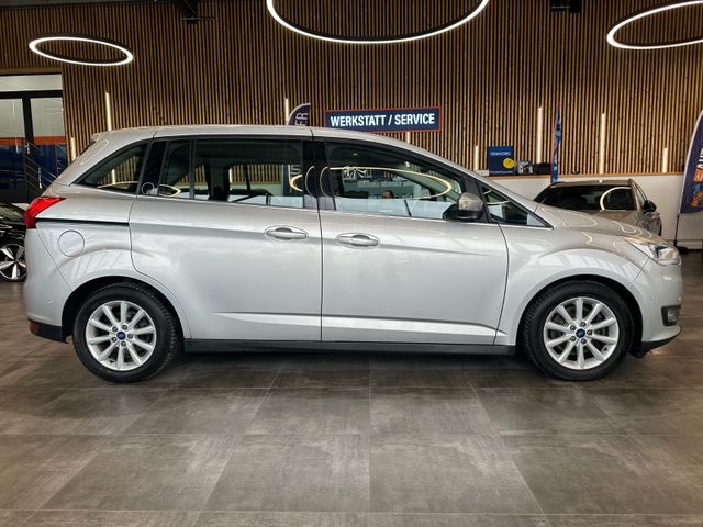 Ford Grand C-MAX Titanium *Pano*Navi*7Sitzer*