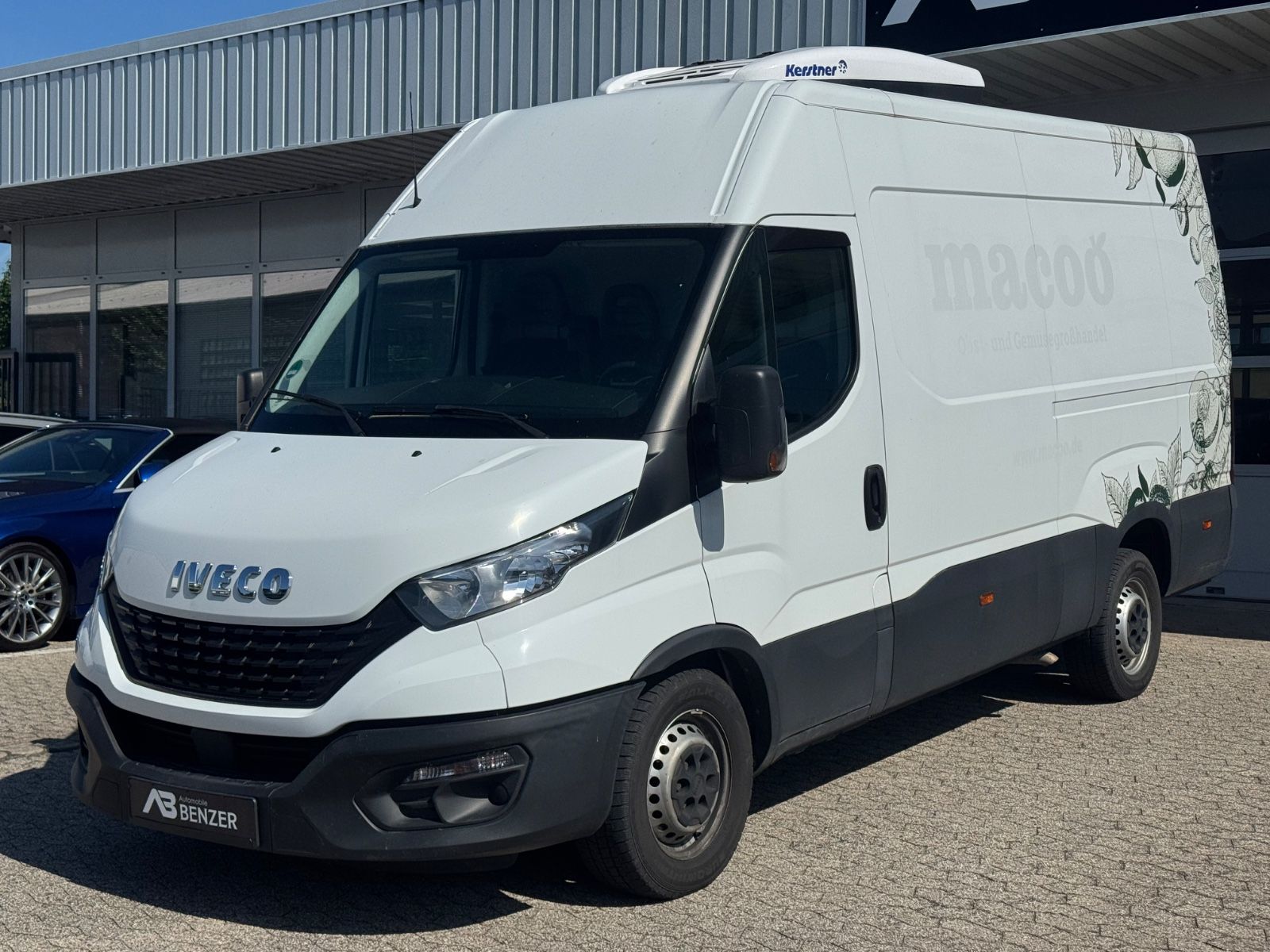 Fahrzeugabbildung Iveco Daily Kasten HKa 35 S ... V Radstand 3520 L/3-SI