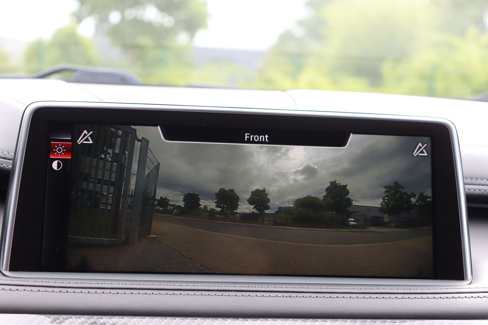 Fahrzeugabbildung BMW X6 M * HUD * LEDER * 360° Kamera