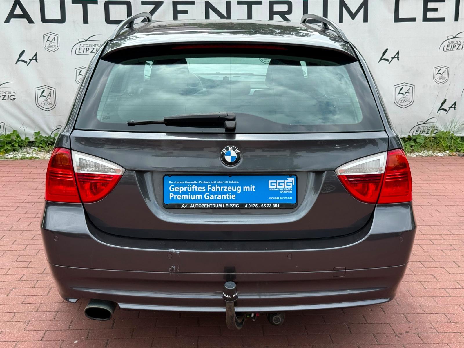 BMW 320i TOURING 170CH