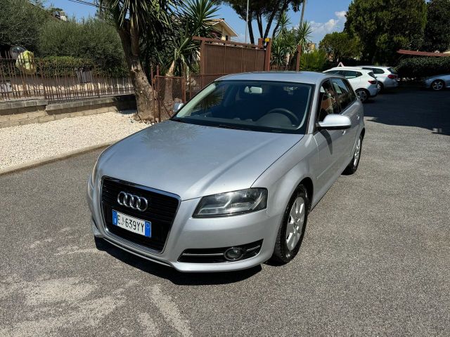 Audi A3 1.6 TDI 105 CV CR Attraction