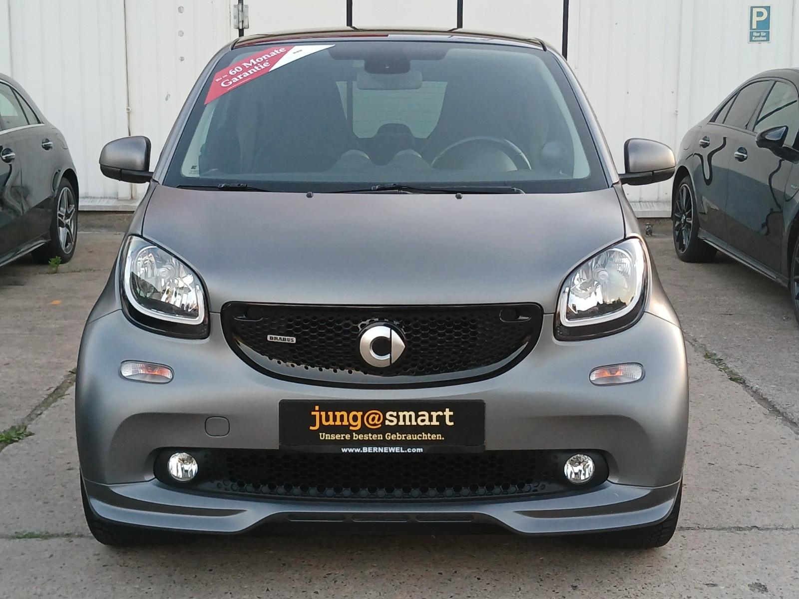 Smart BRABUS Xclusive 122PS Panorama_Leder_Ambiente_