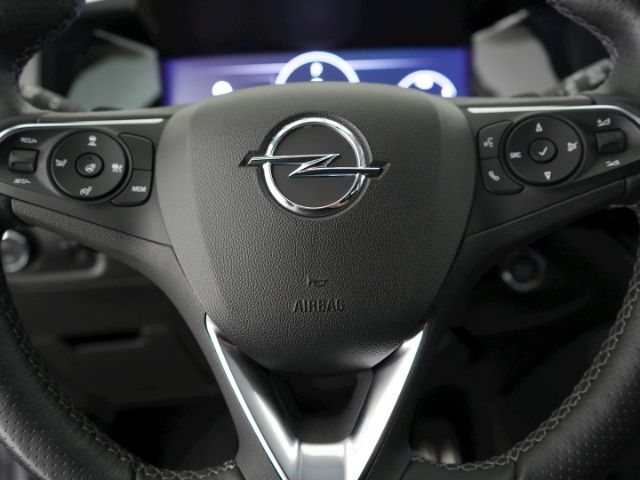 Grandland GSe PHEV 4X4 AT+ANHÄNGERKUPPLUNG+NAVI+