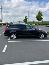 Volvo V70 D5 Kinetic Kinetic - gebrauchte Volvo V70 aus dem Jahr 2011