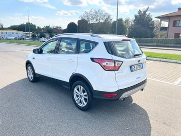 Ford Kuga - 6