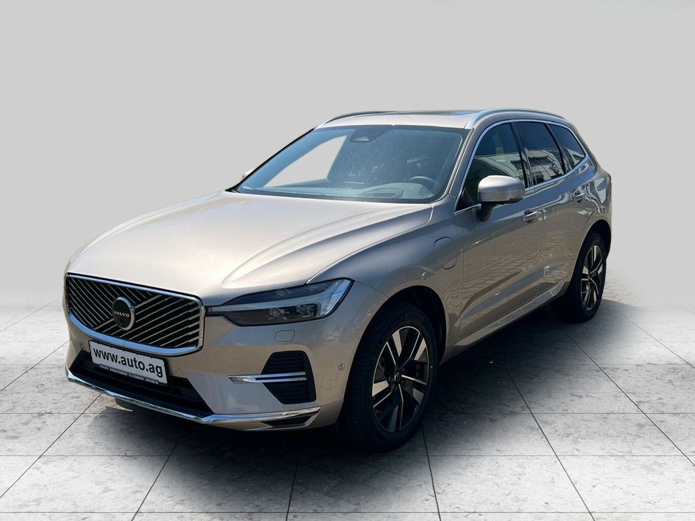 Volvo XC60 T6 PLUS BRIGHT LICHT LAGOM HUD imagem 3