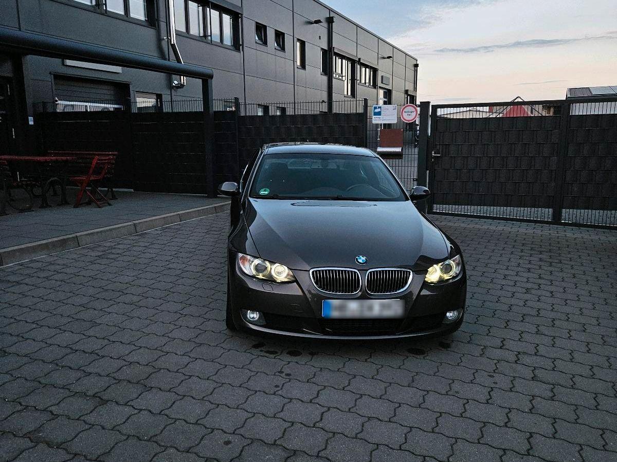 BMW 325