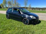 Ford Fiesta ST ST - Ford Fiesta aus 2005: ST