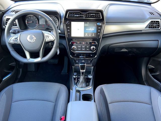 Fahrzeugabbildung Ssangyong Tivoli Quartz 1.5 T-GDI 6AT 2WD/KAMERA/NAVI/SHZ/