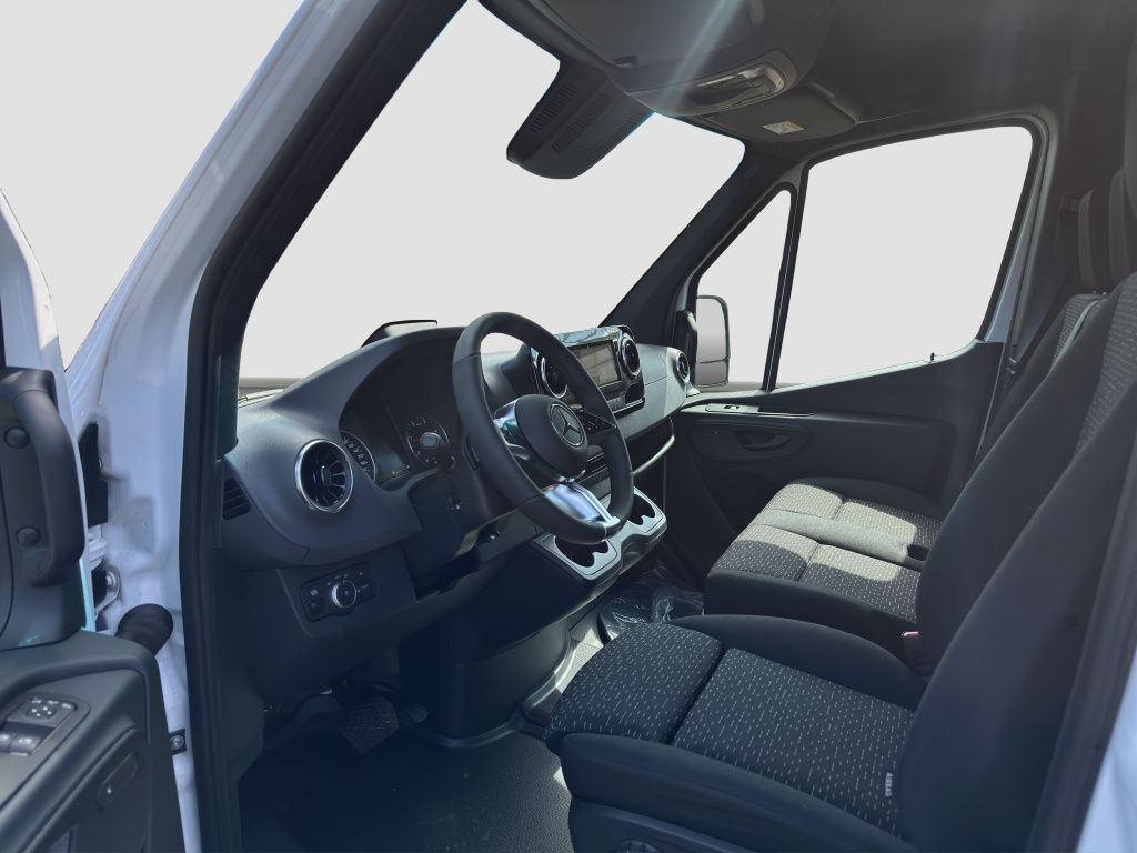 Fahrzeugabbildung Mercedes-Benz Sprinter 319 CDI Kasten SELECT Hochdach Lang AHK