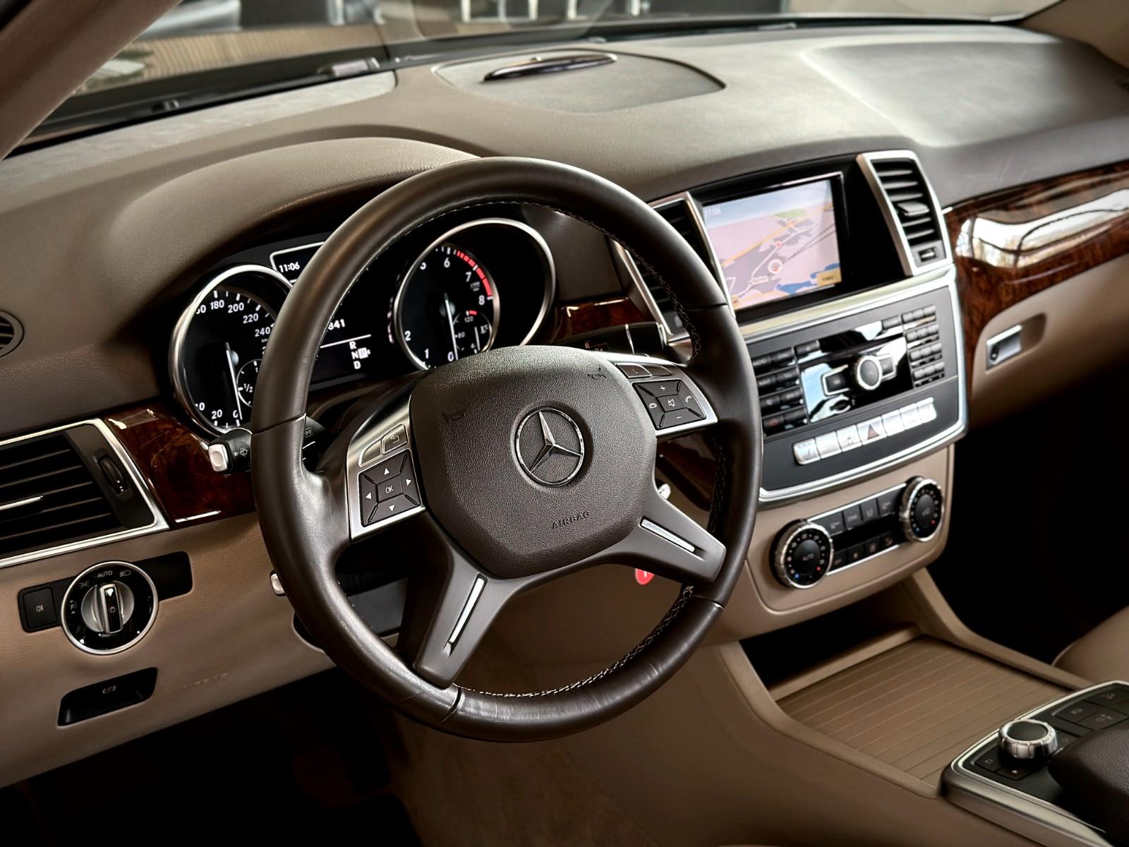 Mercedes-Benz ML 350 4Matic *Traum*Kamera*AHK*Deutsches-FZG*