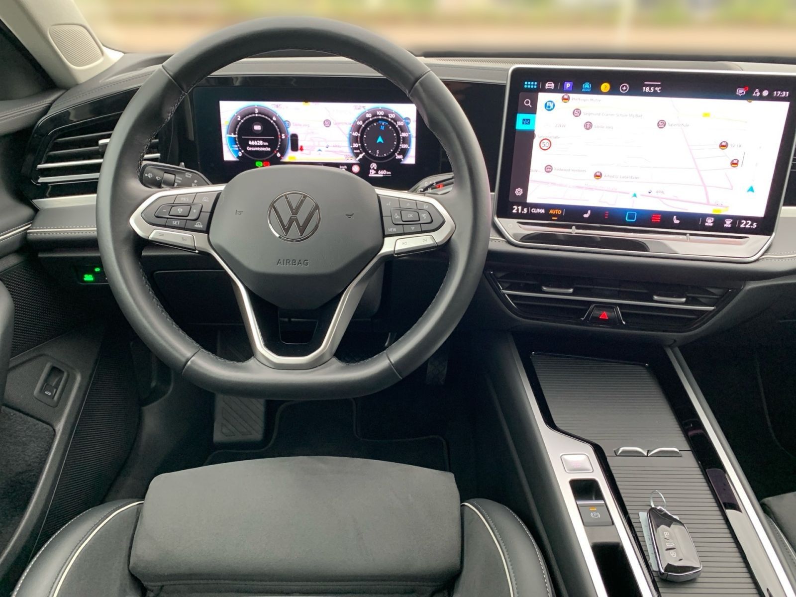 Fahrzeugabbildung Volkswagen Passat 2.0 TDI DSG Elegance Navi LED
