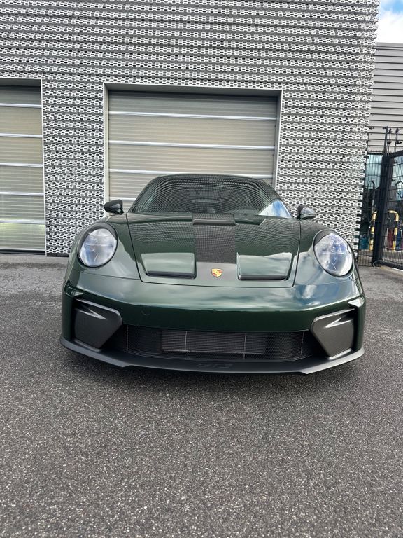 Image of Porsche 992