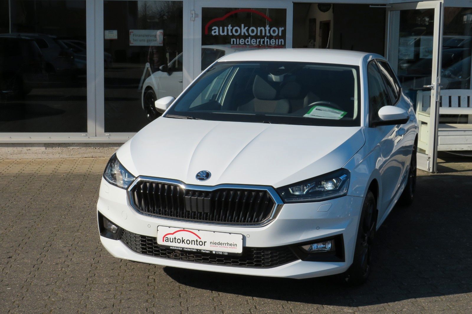 Fahrzeugabbildung SKODA Fabia SPORT/MONTE-CARLO DSG 17`KESSY LED PDC 1H