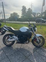 Suzuki GSR 600 - SUZUKI 2007 600 GSR
