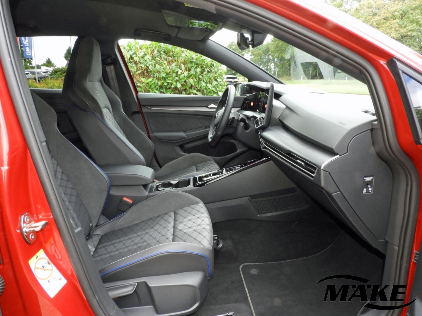 Golf R-Line 2.0 TDI DSG Facelift AHZV STDHZG IQ.