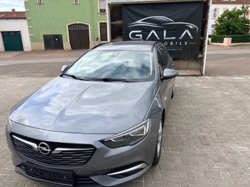 Opel Insignia - 1