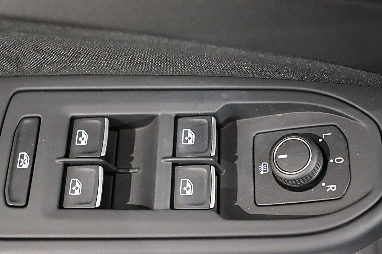 Volkswagen Golf - Bild 18