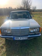 Mercedes-Benz W123 / 230 H-KZ TüV neu von priv. lieferbar