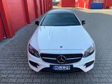 Mercedes-Benz E 400 4MATIC Autom. - - Mercedes-Benz E 400 in Duisburg