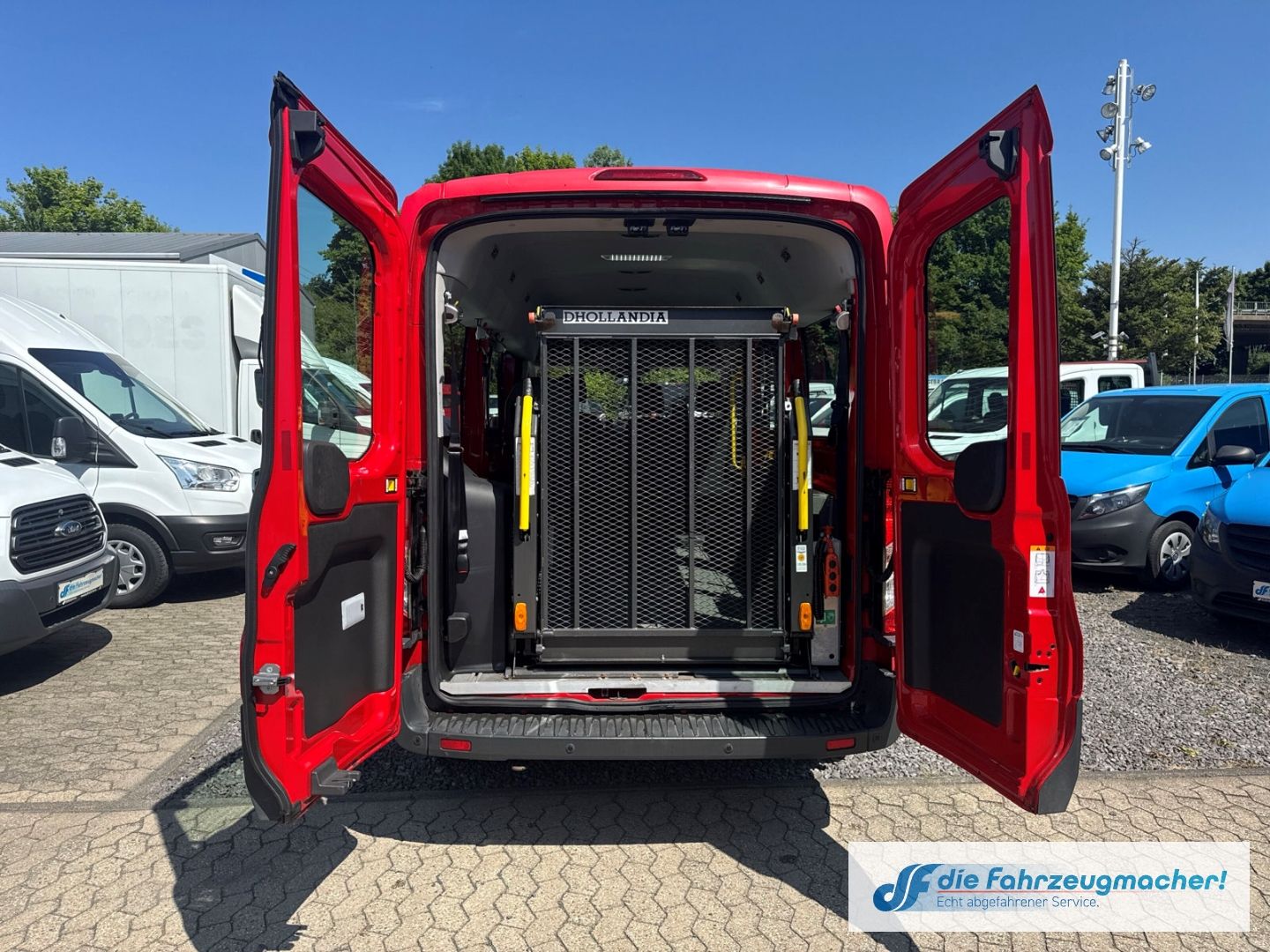 Fahrzeugabbildung Ford Transit Kombi 350 L3 Trend 2.2 TDCi DPF *7136 *K