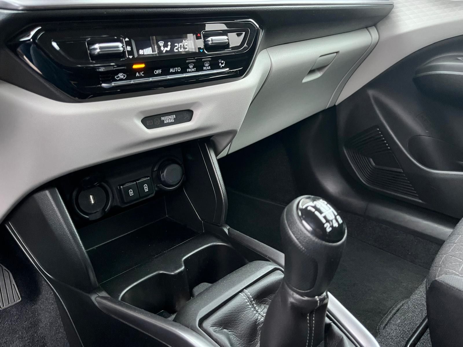 Fahrzeugabbildung Suzuki Swift 1.2 Dualjet Hybrid Comfort+*Jahreswagen*