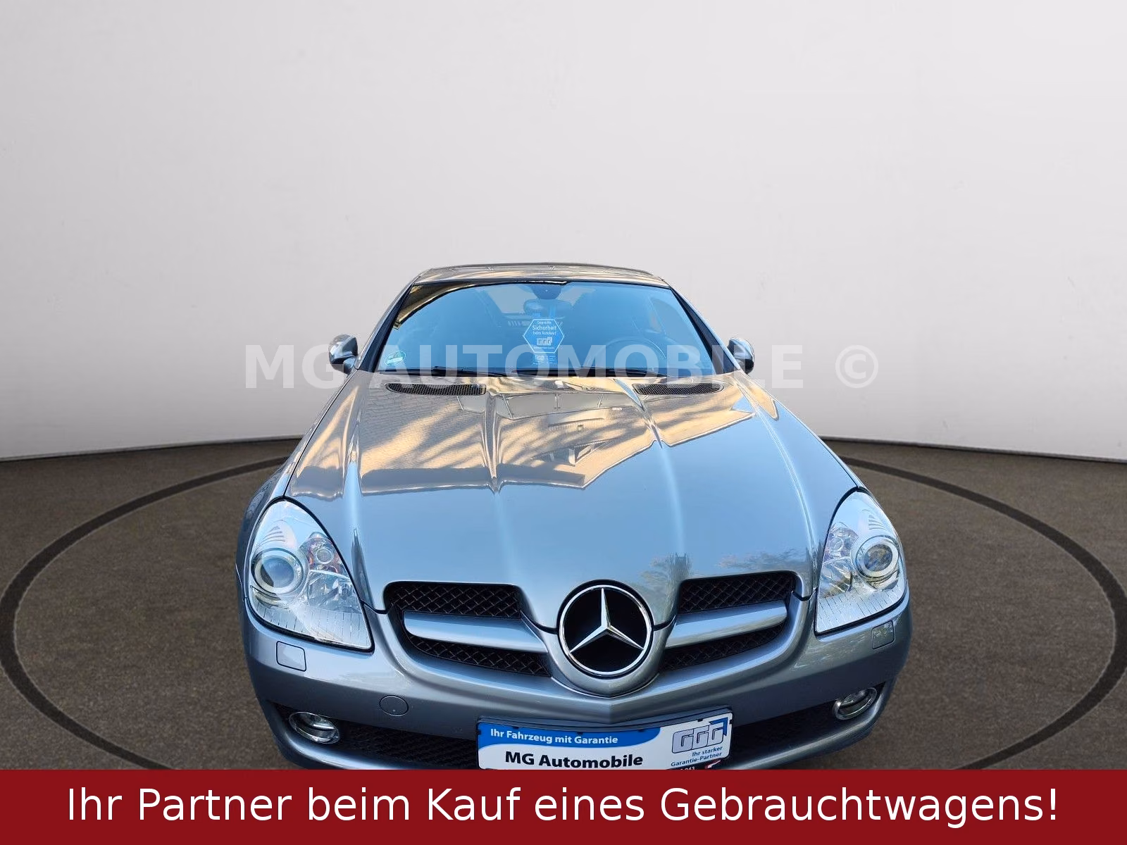 Mercedes-Benz SLK 200 Kompressor 2.Hd Airscarf Bi-Xenon Aut.