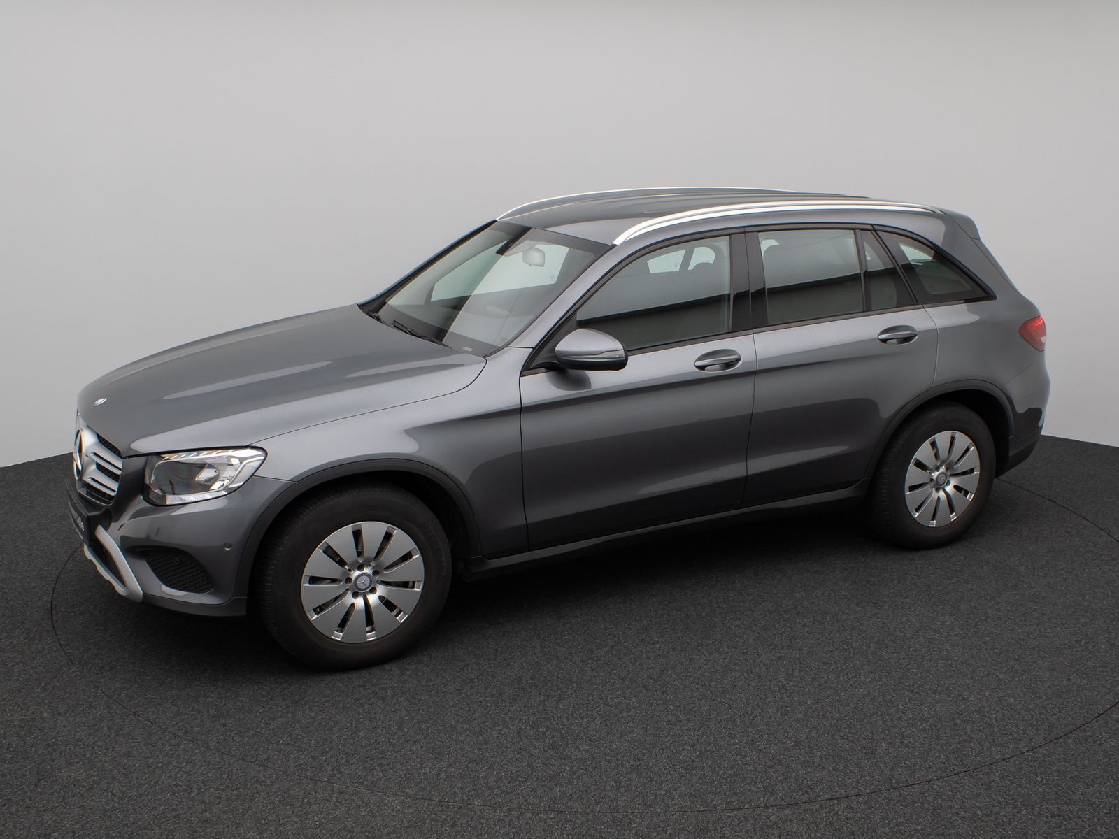 Fahrzeugabbildung Mercedes-Benz GLC 250 4Matic Kamera AHK Navi Sitzhzg