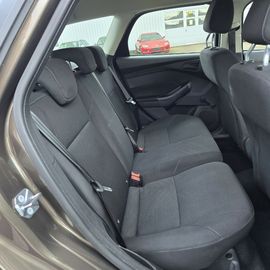 Ford Focus - 12