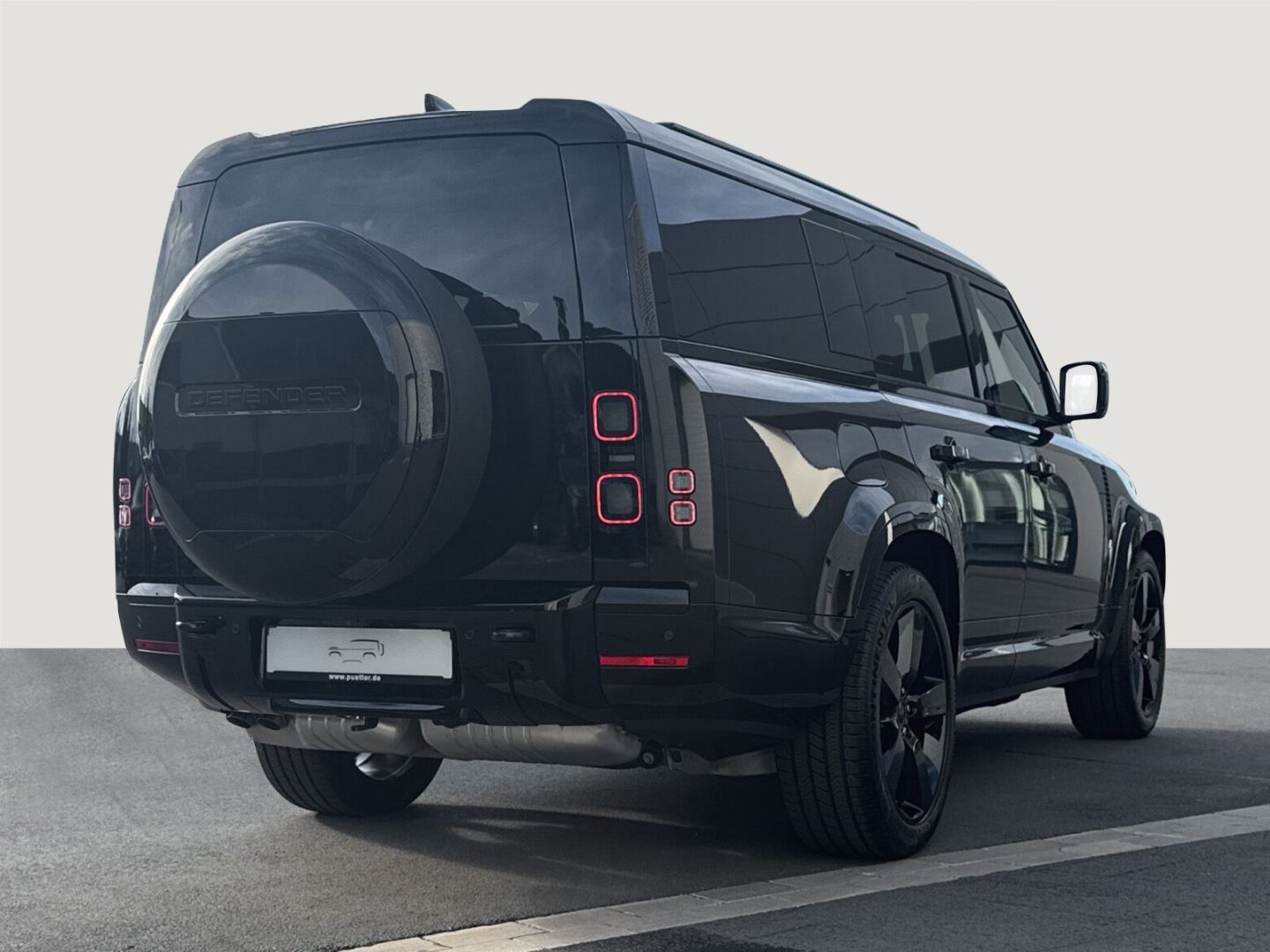 Land Rover Defender 130 D250 X-Dynamic SE 22'' AHK Black Pa imagem 2