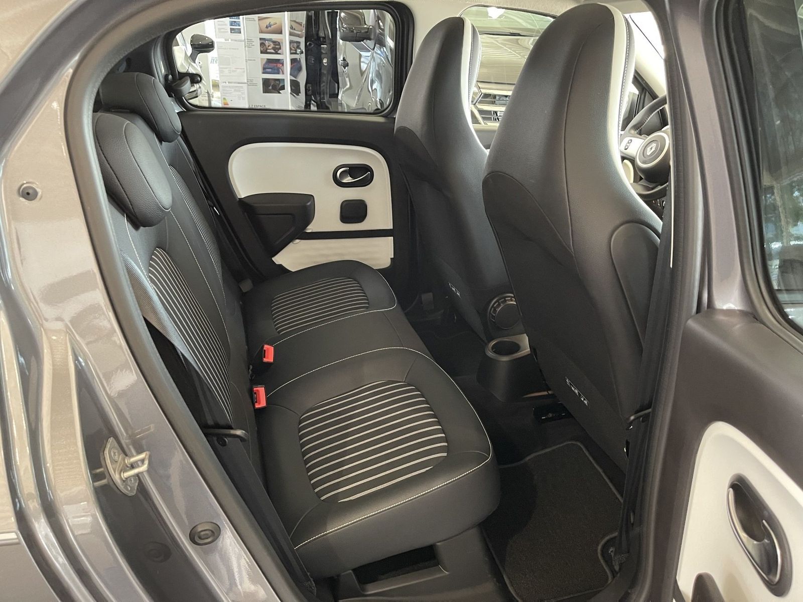 Renault Twingo - Bild 12