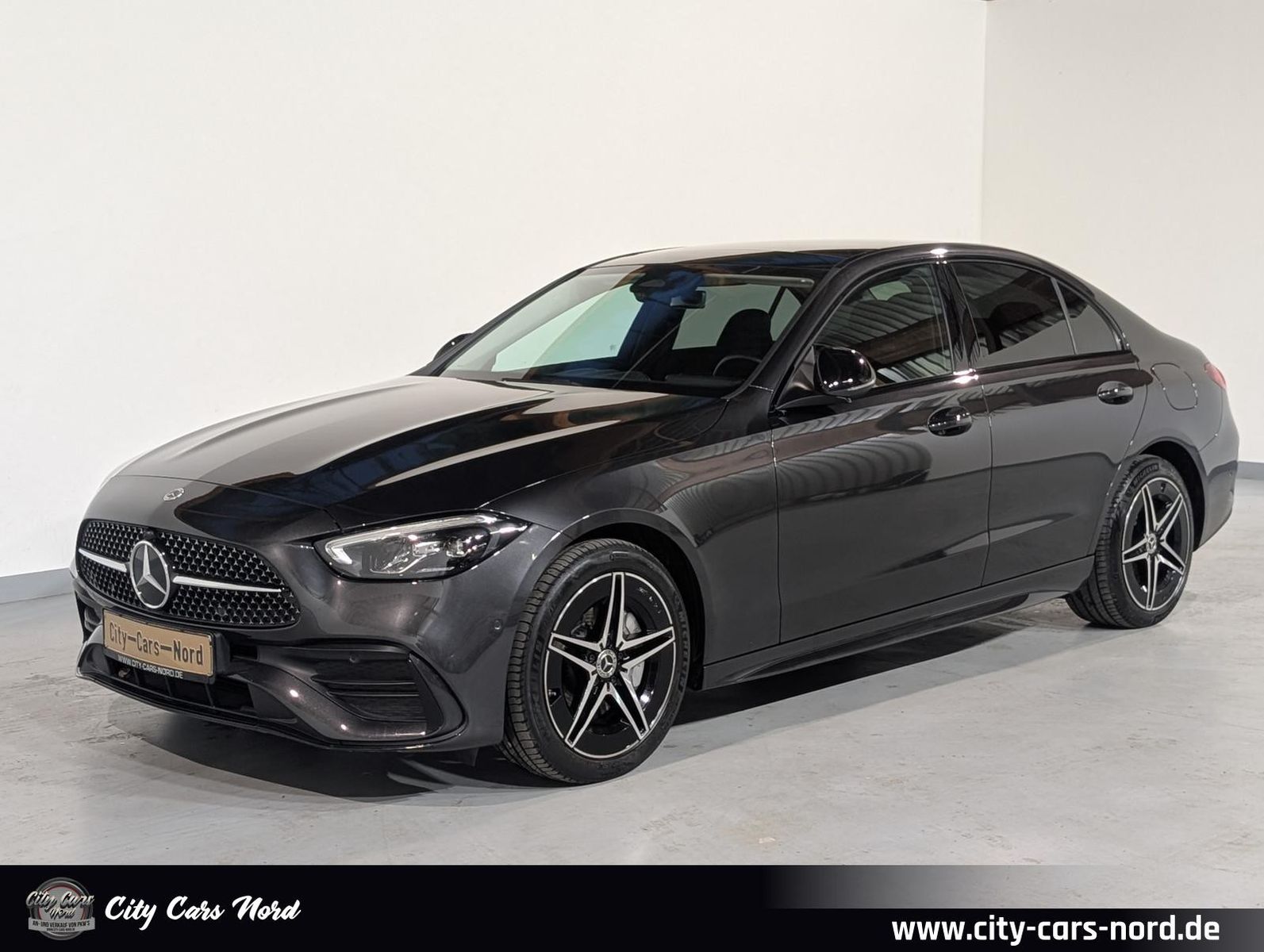 Mercedes-Benz C 300 e AMG PANO+NIGHT+LED+KAM