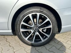 Fahrzeugabbildung Mercedes-Benz E 220d T Avantgarde SHZ AHK LED Widescreen Night