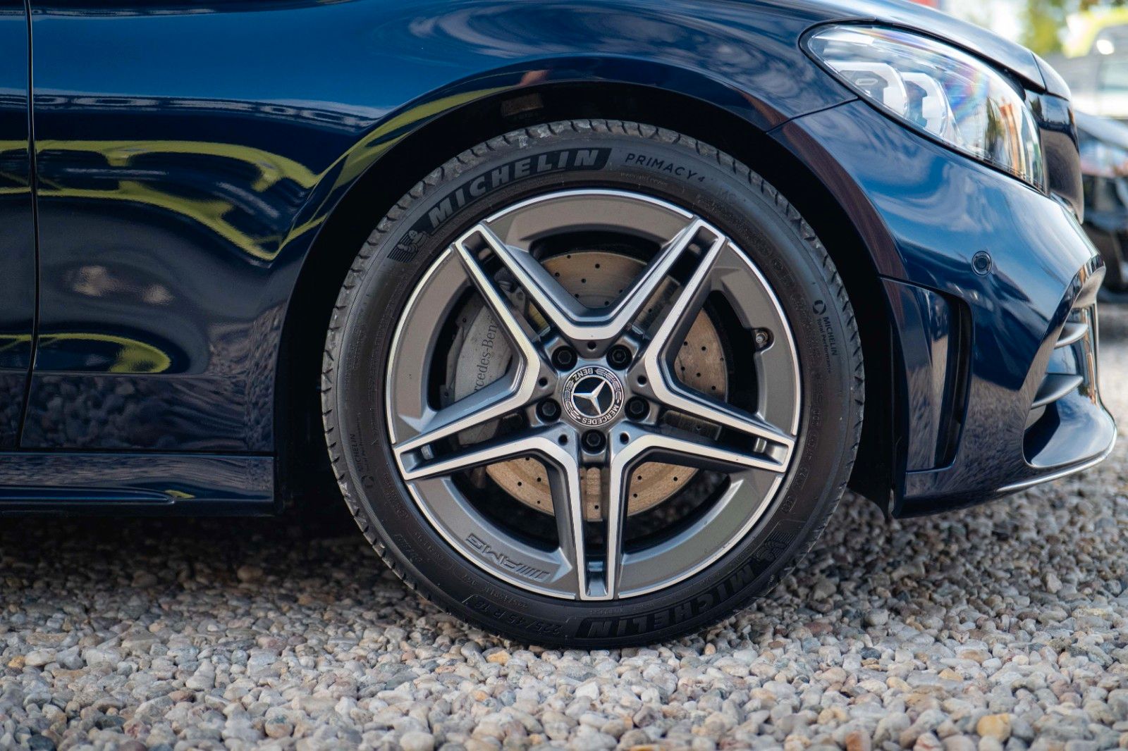 Fahrzeugabbildung Mercedes-Benz C 300 AMG | ACC | Pano | Mulitbeam | Widescreen
