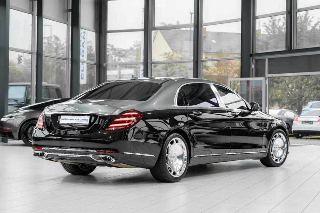 Mercedes-Benz S 560