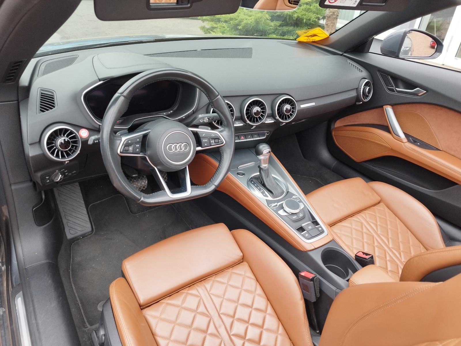 Audi TT Roadster 2.0 TDI quattro