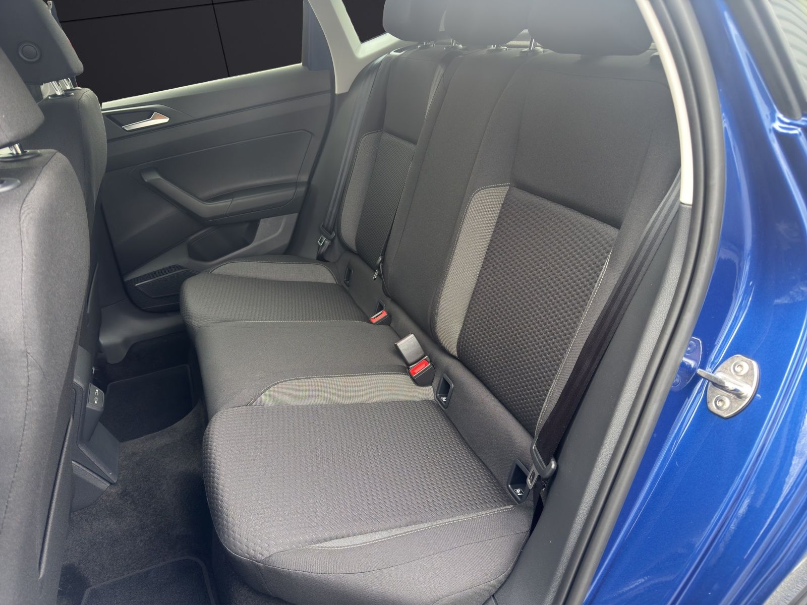 Fahrzeugabbildung Volkswagen Polo Life WR SH