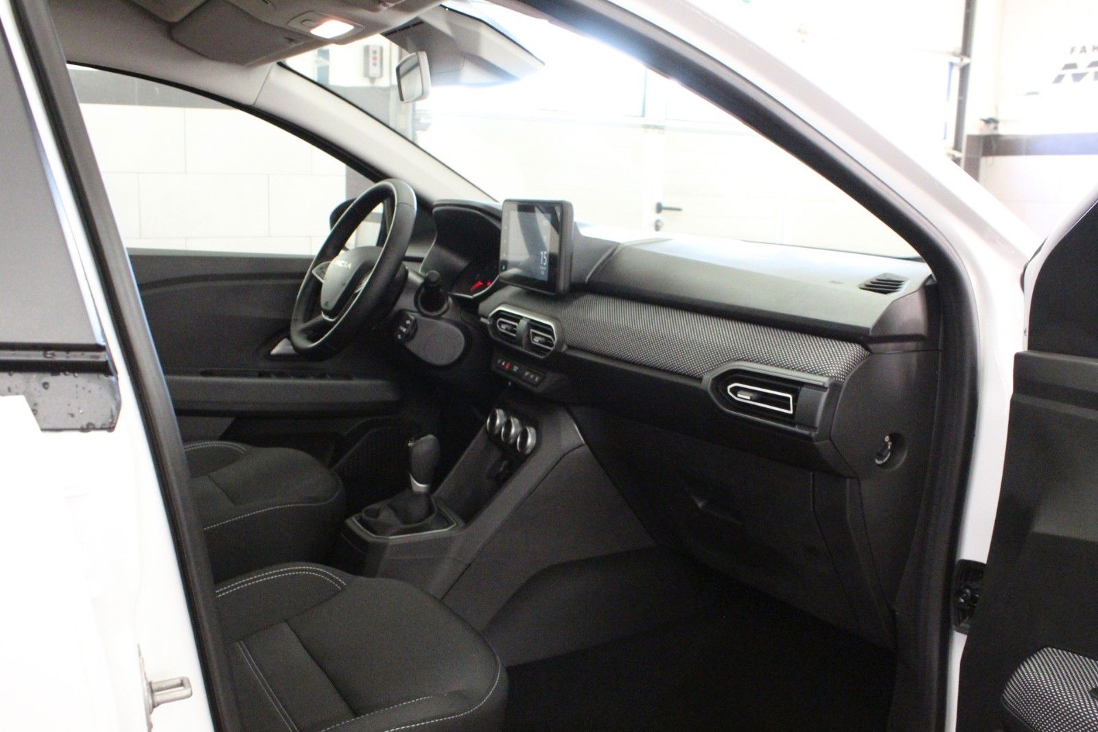 Fahrzeugabbildung Dacia Sandero TCe 90 auto Journey *Komfort-Paket*Sitzh