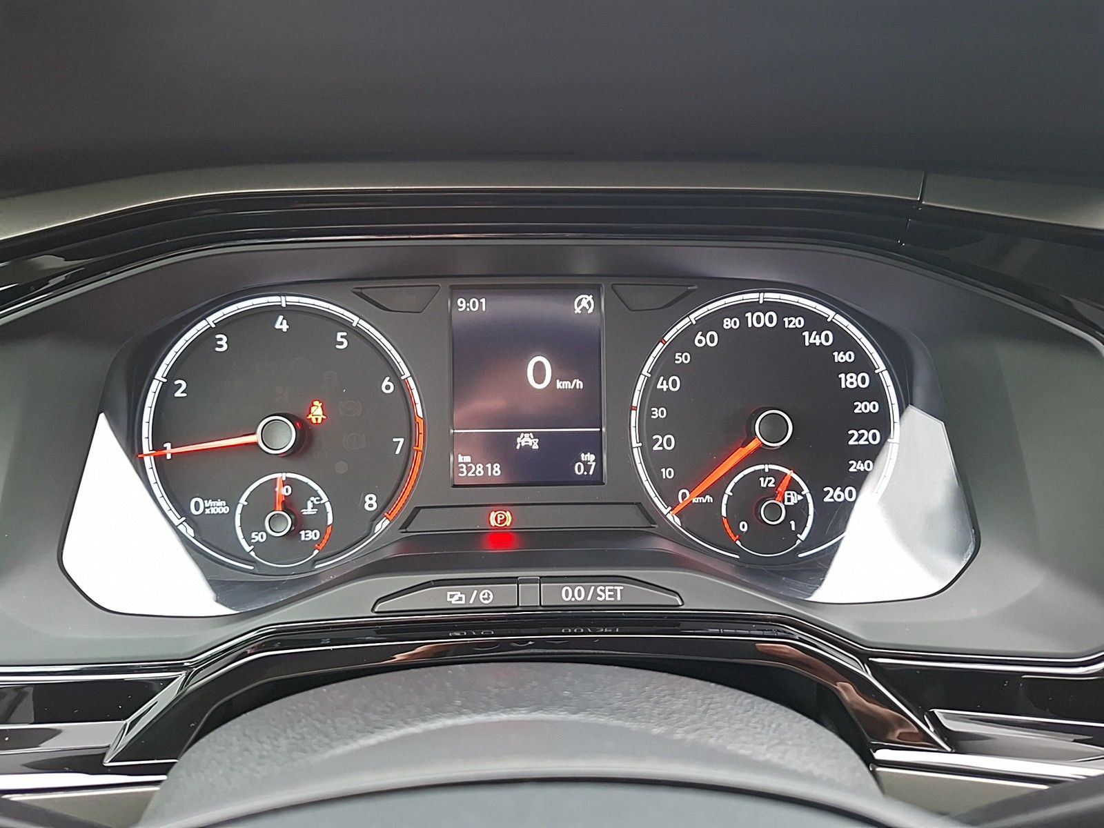 Fahrzeugabbildung Volkswagen Polo 1.0 Comfortline Klima DAB PDC