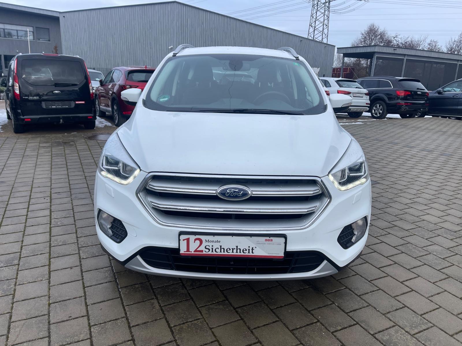 Ford Kuga Cool & Connect*Navi*AHK*Wenig KM!!
