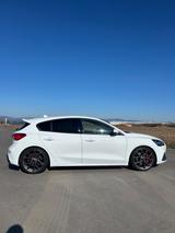 Ford Focus 2,3 EcoBoost ST Styling-Paket ST Styli... - Ford Focus: Styling