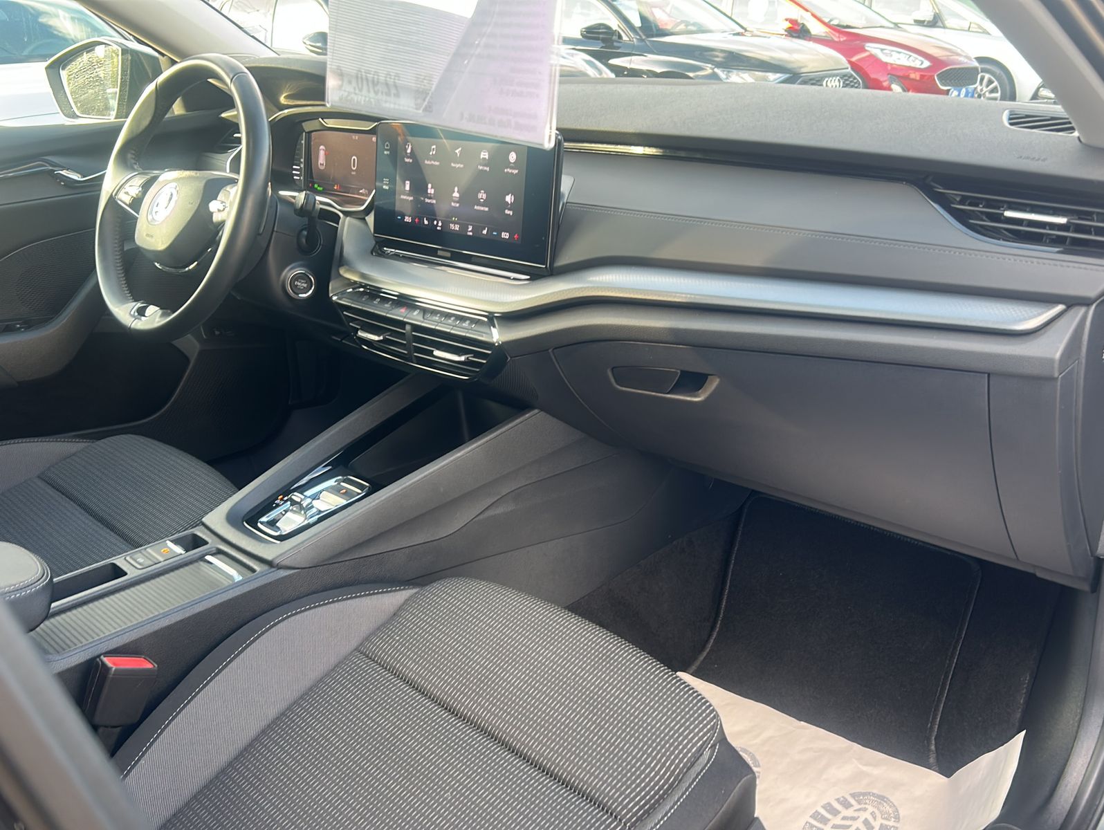 Fahrzeugabbildung SKODA Octavia 1,4 Ambition iV