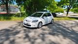 Toyota Auris 1,6-l-Valvematic Club  - Toyota Auris aus 2011 mit Benzin-Antrieb