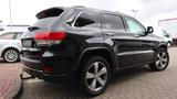 Jeep Grand Cherokee 3.0CRD Overland PANO-AHK-NAVI-SHZ - Jeep in Chemnitz