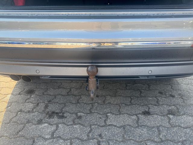 Tiguan Highline 2.0 TDI 4Motion DSG LED Navi AHK