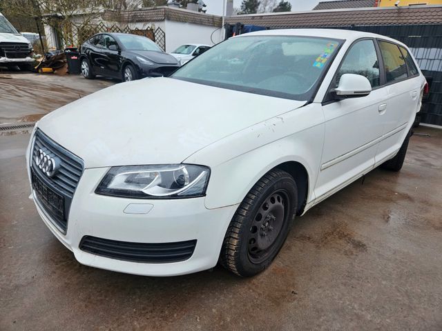 Audi A3 Sportback 1.6 Attraction