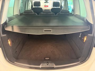 Volkswagen Sharan - 8