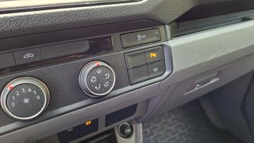 Volkswagen Crafter - 12